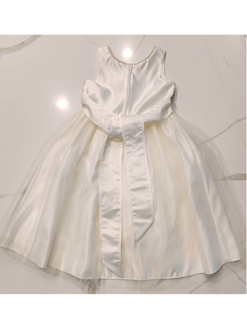 Sweet Kids Ivory Flower Girl Dress Size 8 Pearl Trim Satin Tulle Formal Wedding - Picture 4 of 10